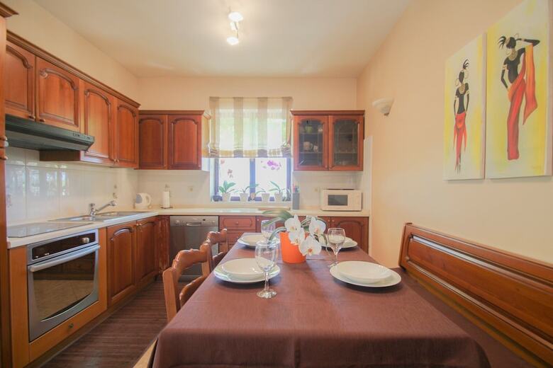 Apartamentos Sanja
