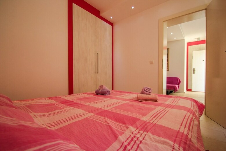 Apartamentos Karmen