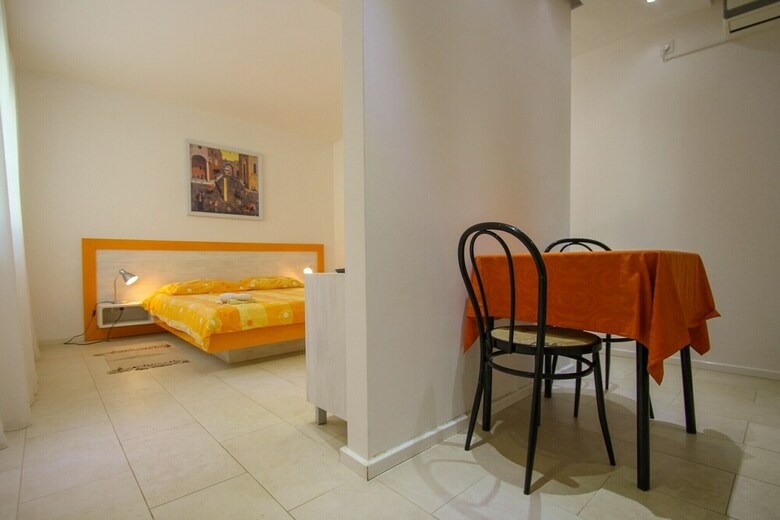 Apartamentos Karmen