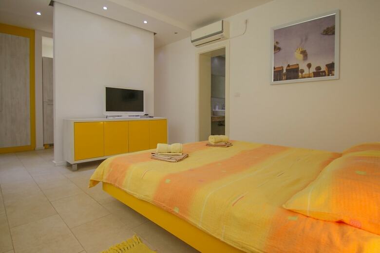 Apartamentos Karmen