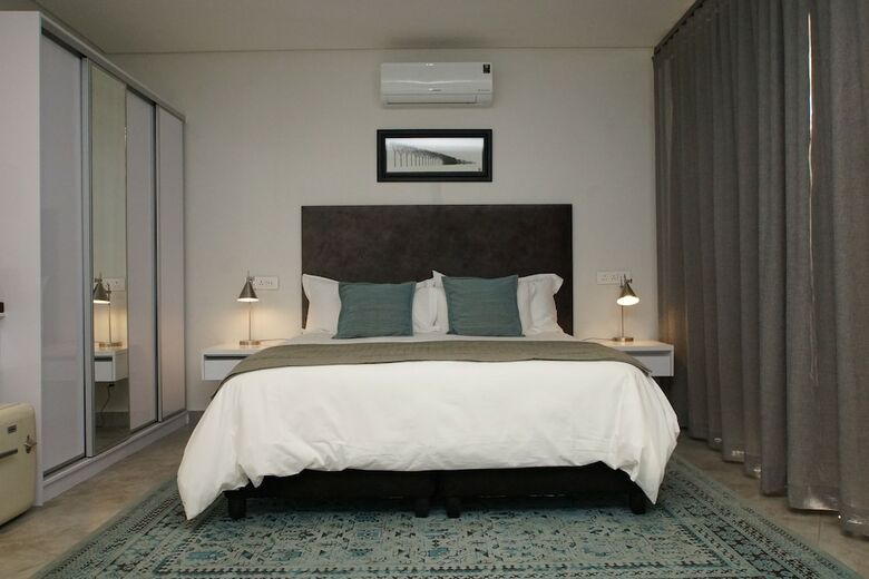 Hotel The One Guesthouse
