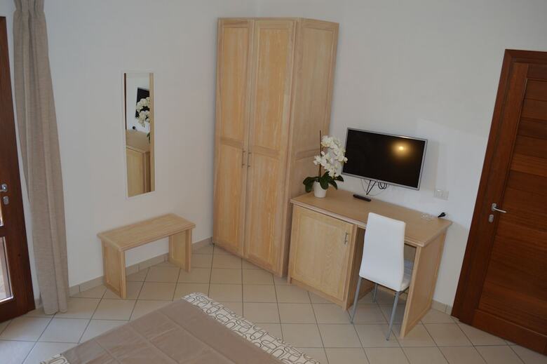 Bed & Breakfast Guest Rooms Affittacamere