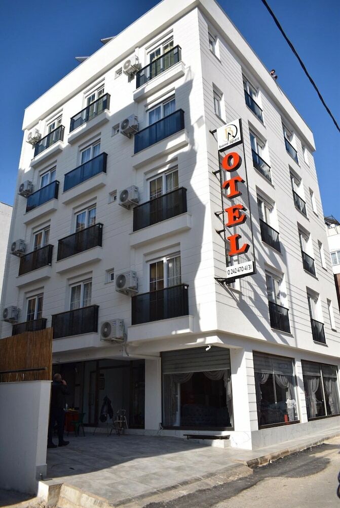 Bone Apart Otel