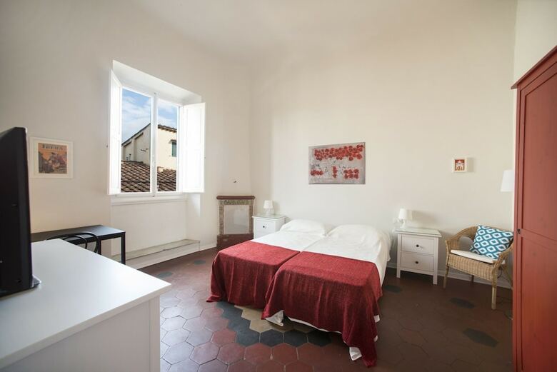 Florence Oasis
