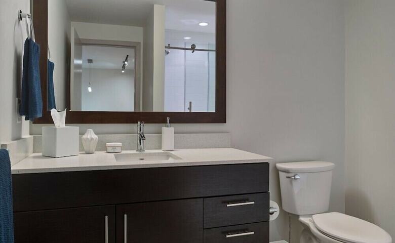 Hotel Nuovo - Griffin Center City