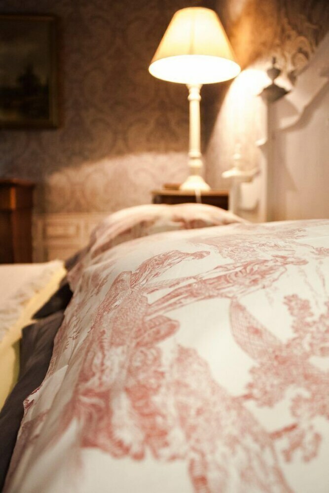 Hotel Le Pr�s Du Roc Chambres D'h�tes
