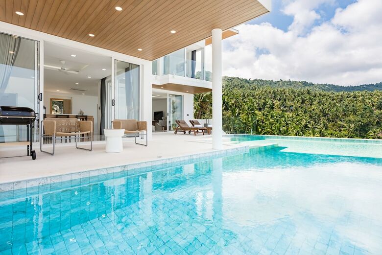 Villa Chaweng Noi Beach  Full Moon 4br Seaview