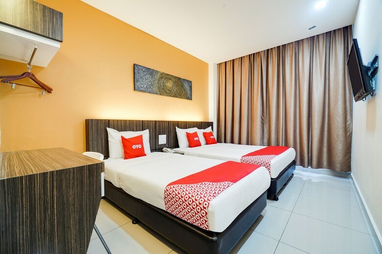 Oyo 89683 Gm Holiday Hotel Permai Jaya