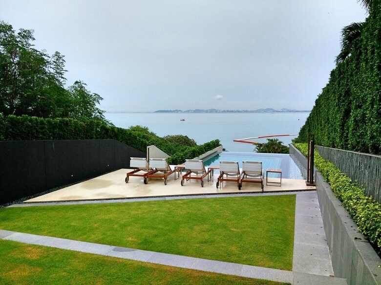 North Beach Private Residence & Resort