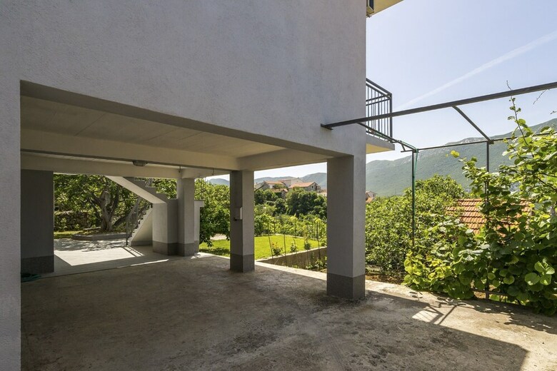 Apartment Ivo