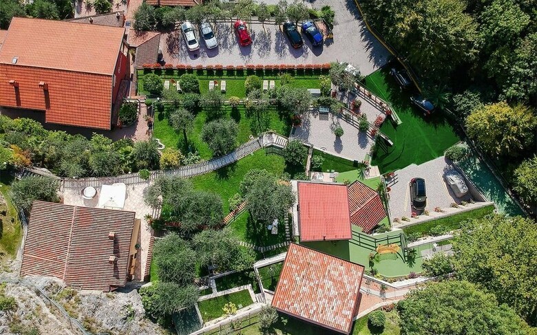 Relax Hotel La Gardenia & Villa Oleandra