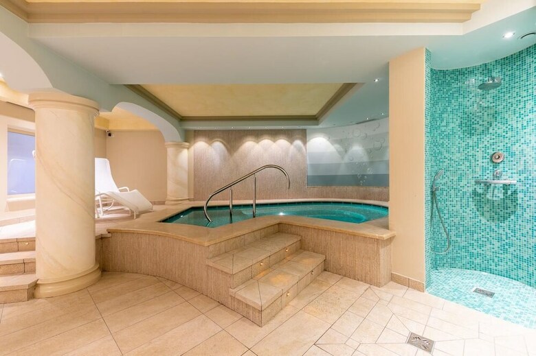 Relax Hotel La Gardenia & Villa Oleandra