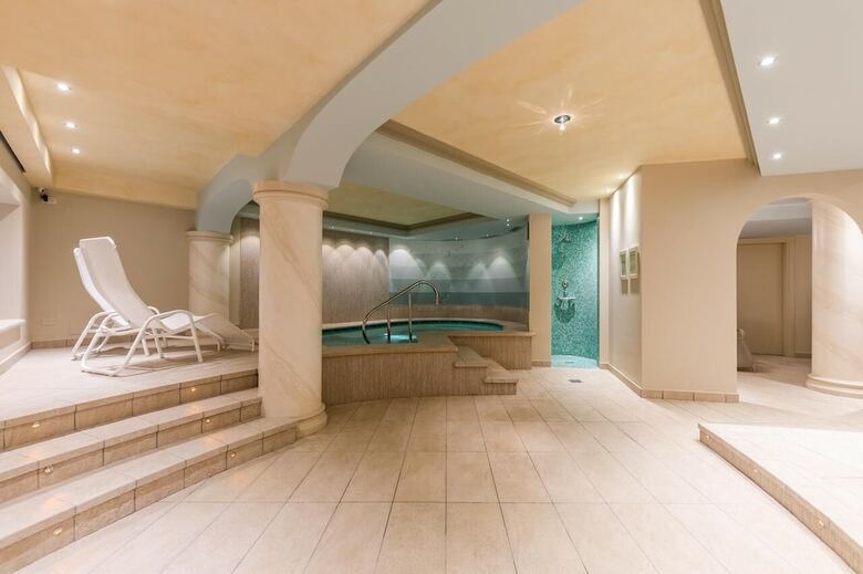 Relax Hotel La Gardenia & Villa Oleandra
