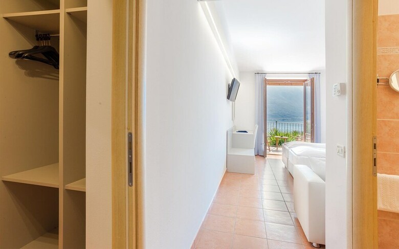 Relax Hotel La Gardenia & Villa Oleandra