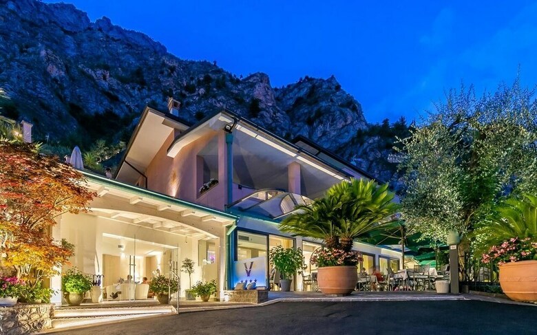 Relax Hotel La Gardenia & Villa Oleandra