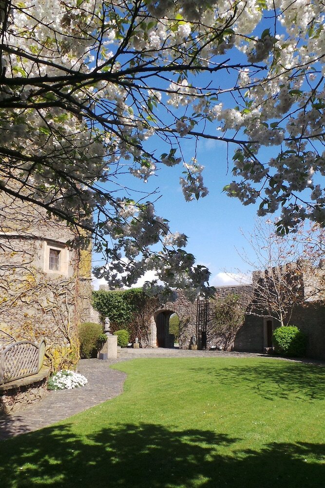 Residencia Walton Castle