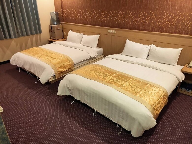 Melody Hawaii Hotel
