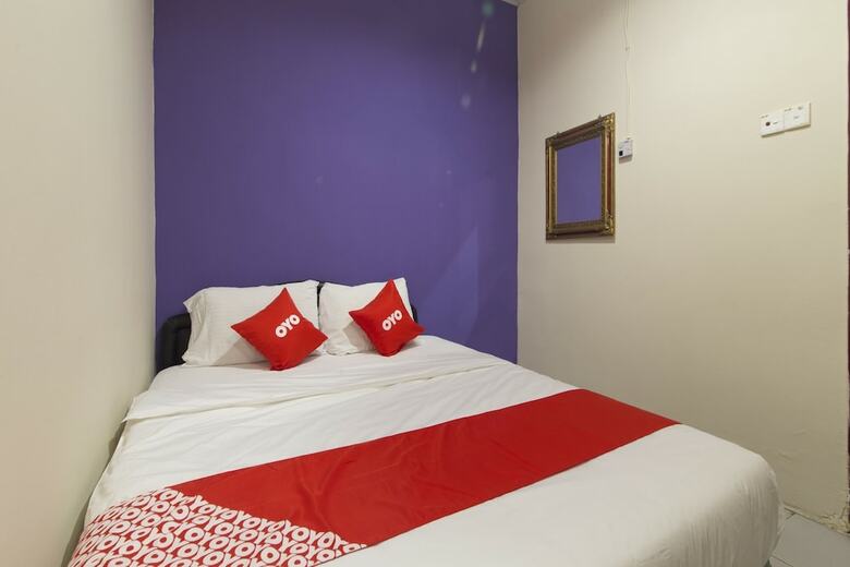 Oyo 89463 Sp Hotel