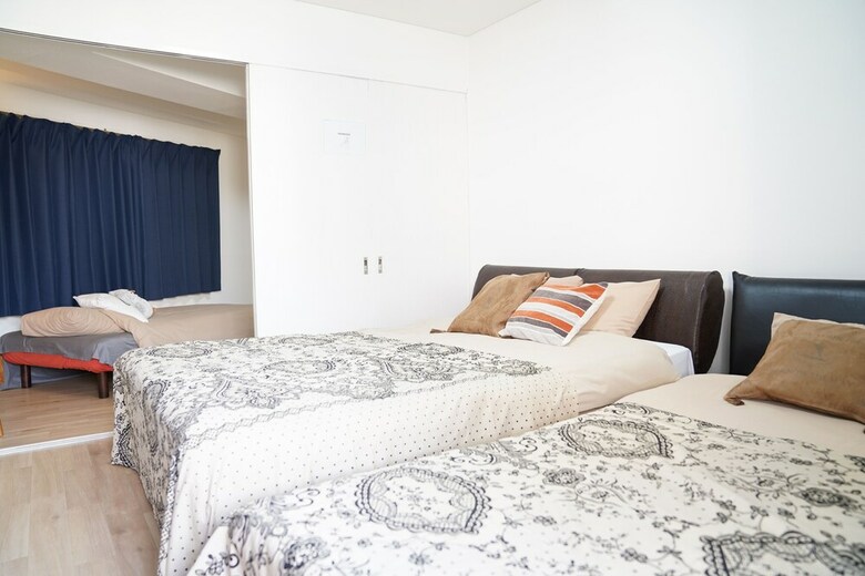 Metro Daikoku Apartment