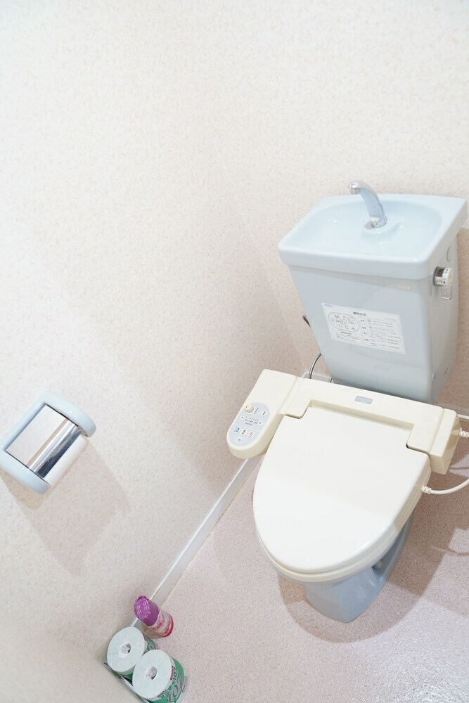 Metro Daikoku Apartment