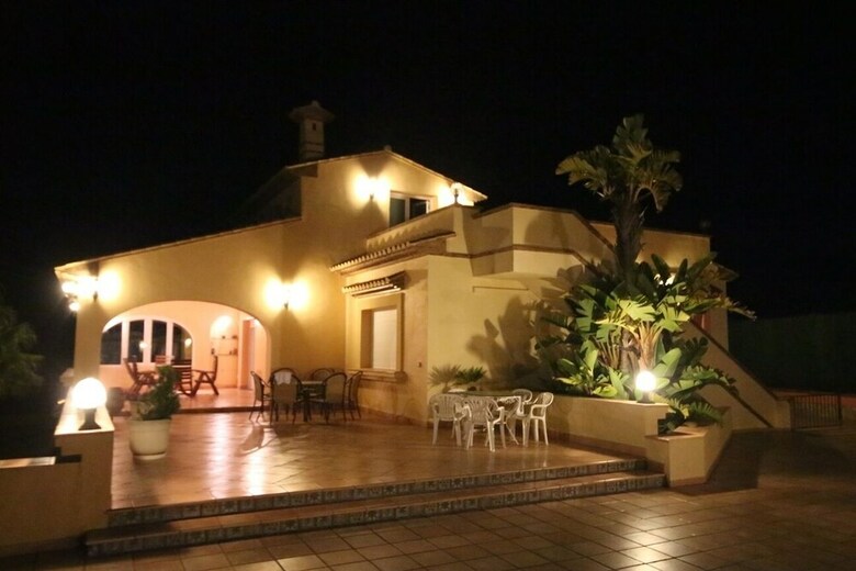 Luxury Villa Surrounded By Vineyards - 7bd Great For Big Groups W/private Pool