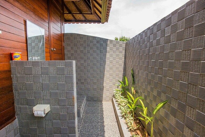 Bed & Breakfast Maharatu Villas