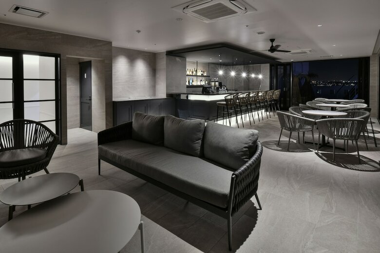 Hotel Lequ Okinawa Chatan Spa & Resort