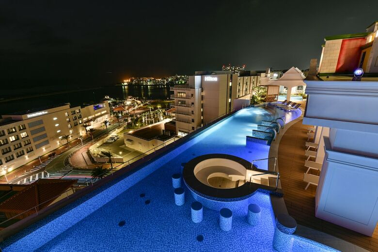 Hotel Lequ Okinawa Chatan Spa & Resort