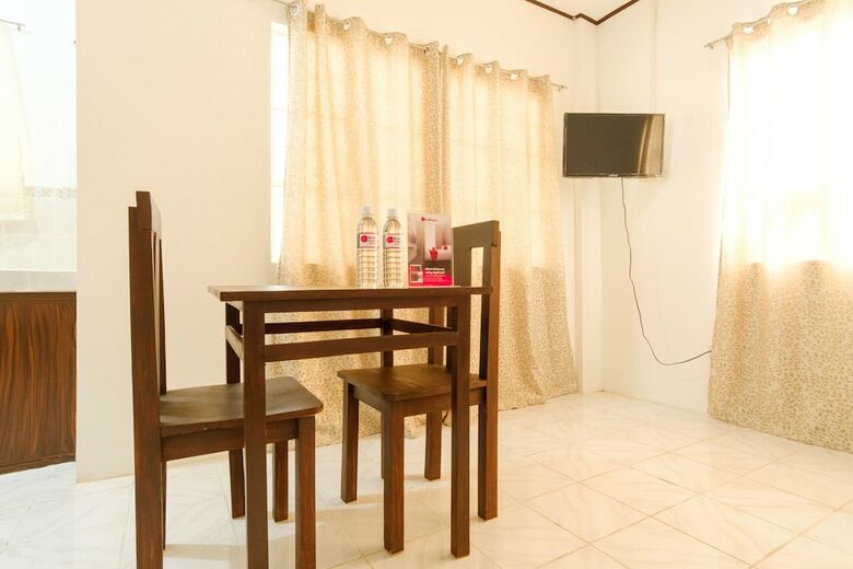 Hotel Reddoorz @ Tinigaw Kalibo
