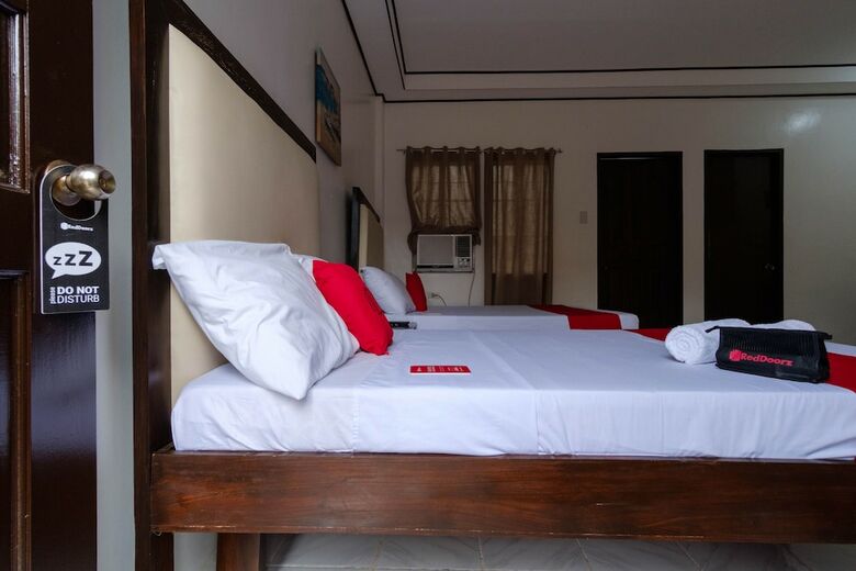 Hotel Reddoorz @ Tinigaw Kalibo