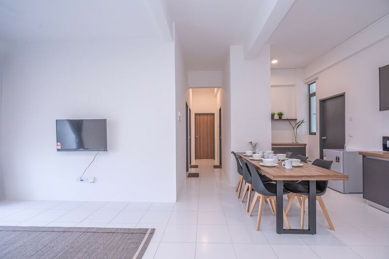 Apartamentos Oyo Home 89575 Elegant 3br Imperio Professional Suite