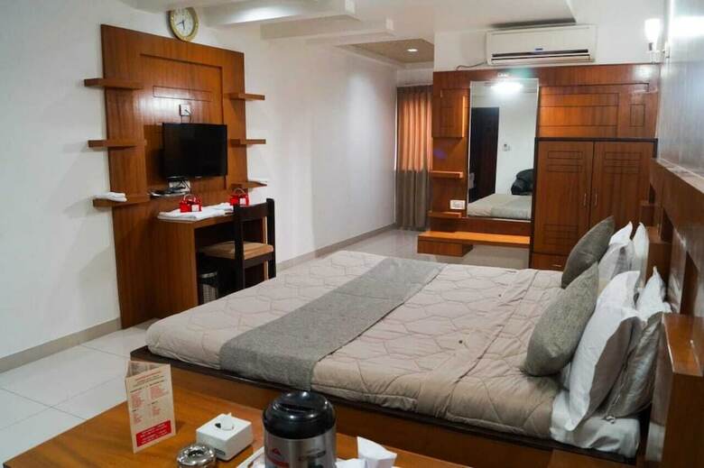 Hotel Ambassador
