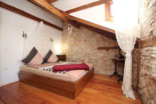 Apartments Authentic Baska 3