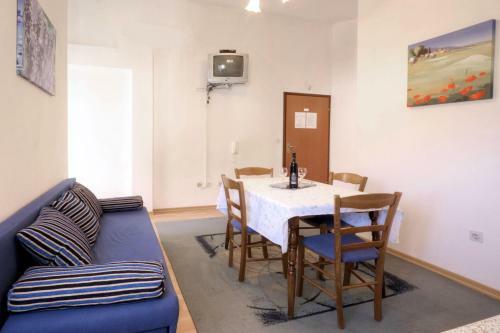 Apartment Grozdana
