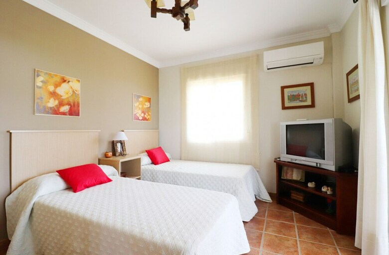 1128 Villa Andrea Sol