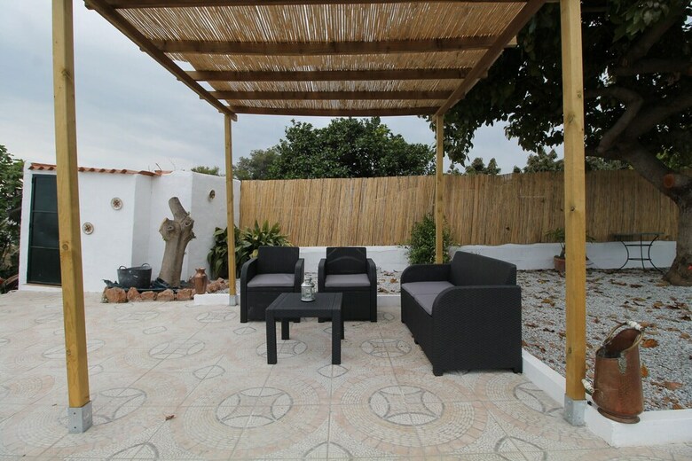 1070 Villa Rosario