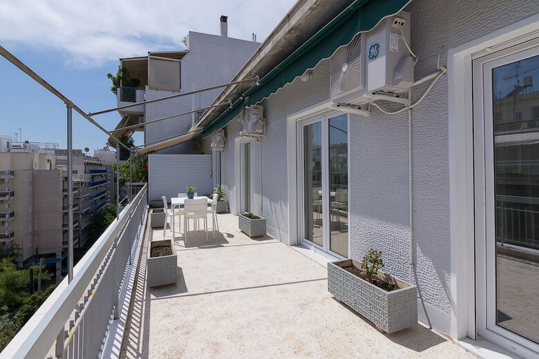 Brand New Stylish 2 Bedroom Apartment