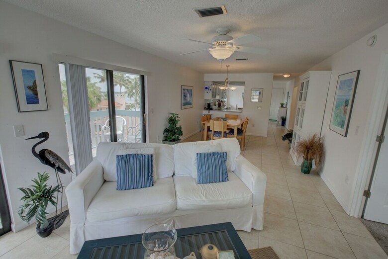 Bay Watch Bungalow