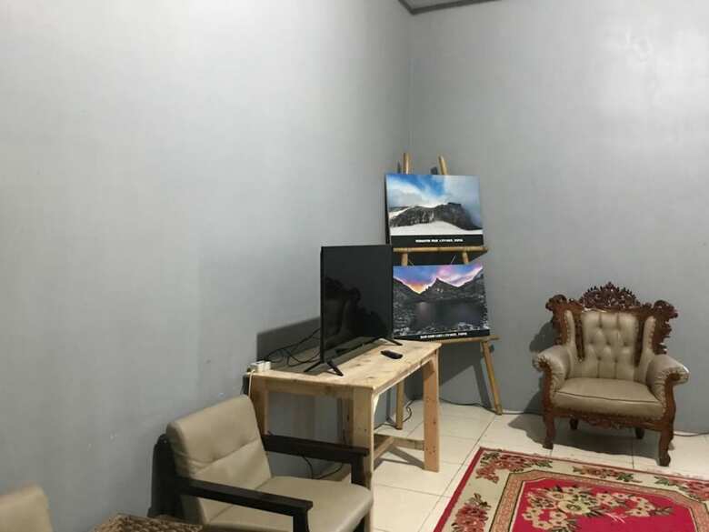 Hotel The Carstensz Homestay