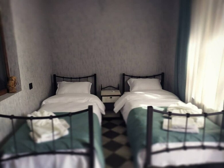 Hotisi Hotel