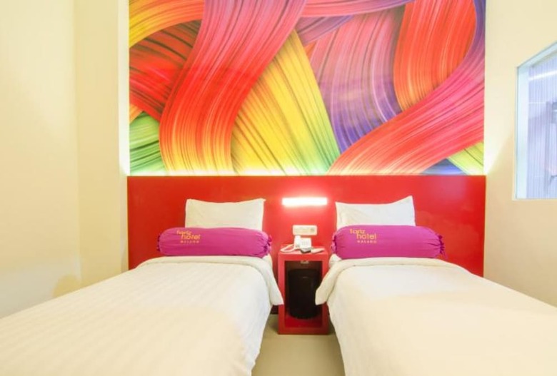 New Fariz Hotel