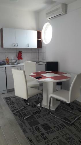 Apartments Renjak