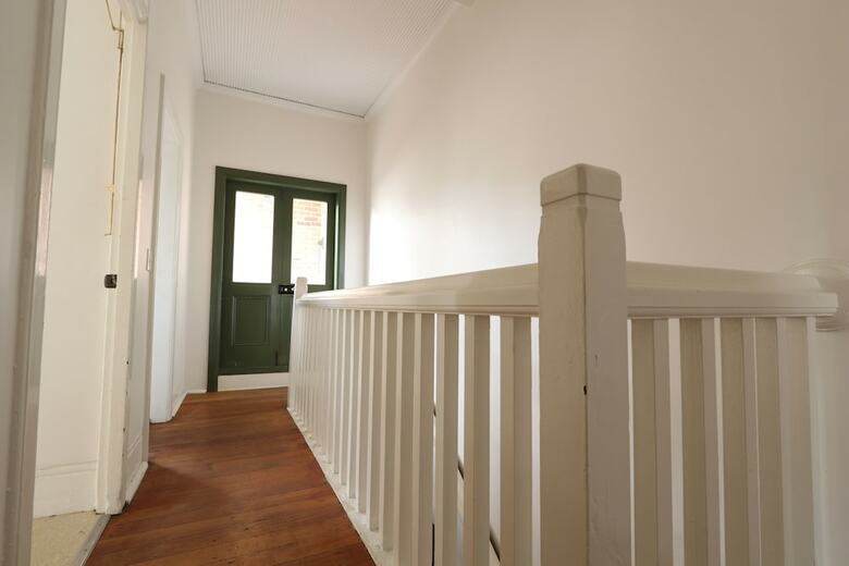 Discover The Rocks - Heritage House