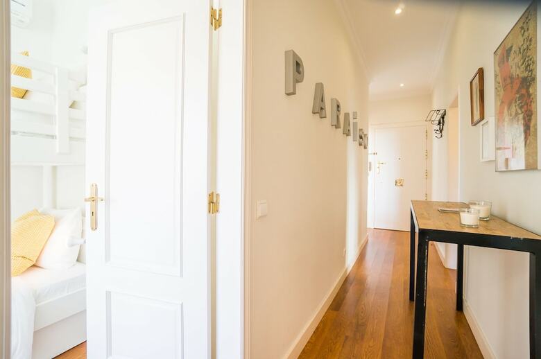 Panoramic Tagus River Terrace Apartment In Alfama