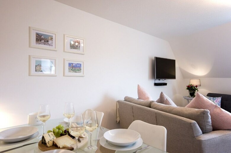 Apartamentos Luxurious & Modern Home