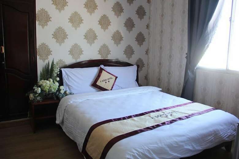 Hotel Khach San A Dong