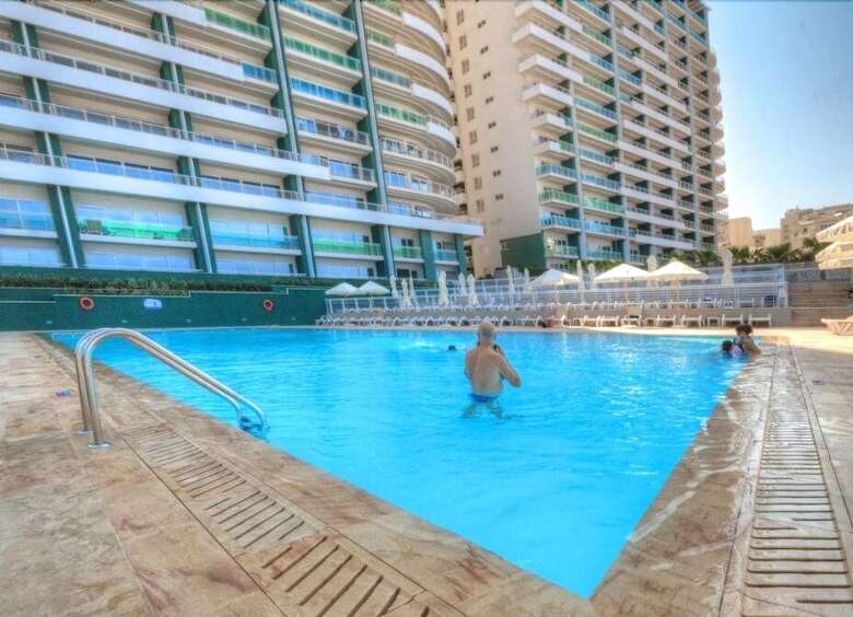 Superb Apartment In Fort Cambridge With Pool