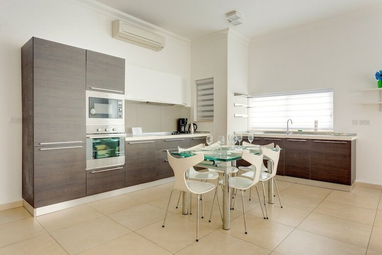 Superb Apartment In Fort Cambridge With Pool