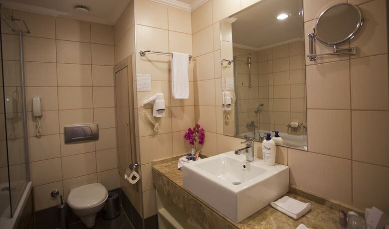 Hotel Palmet Beach Resort