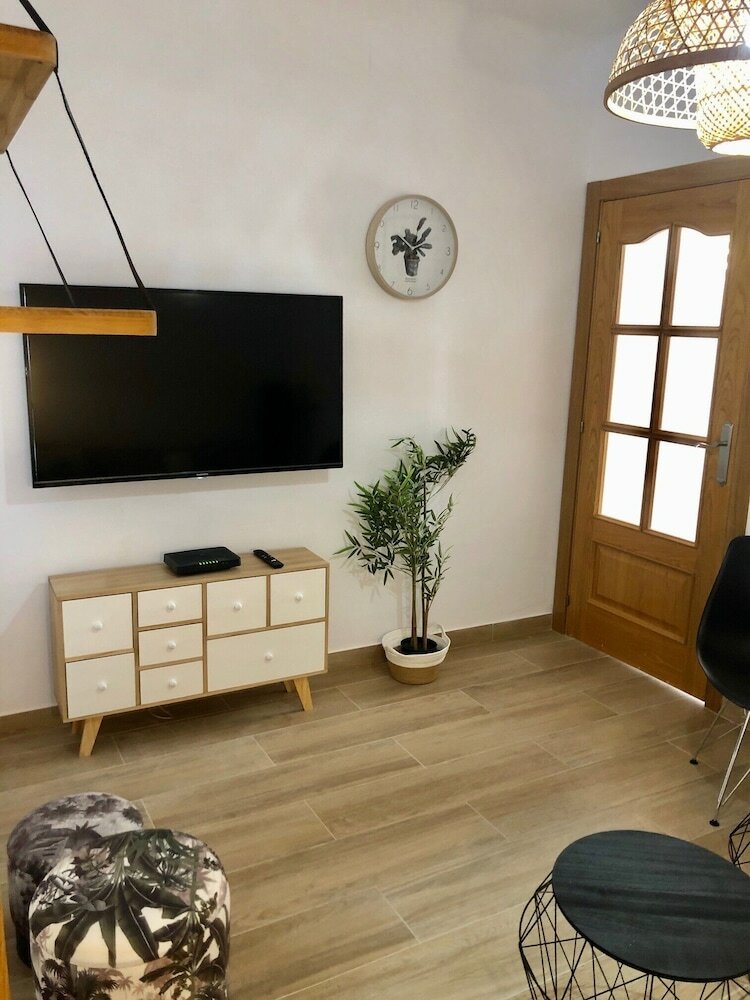 Apartamentos Vilamarlux IV